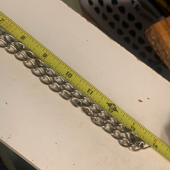 MALTESE CROSS MEDALLION PENDANT WITH AMETHYST COLORED FACETED CRYSTAL STONE - Picture 9 of 11